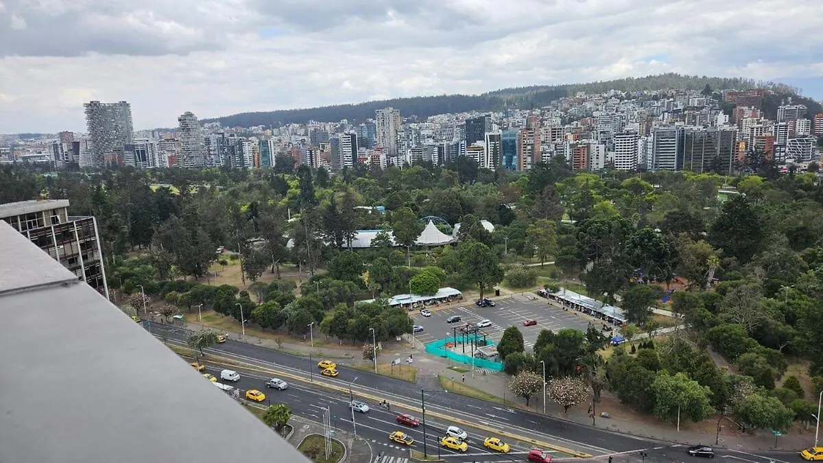 Suite De Lujo Tipo Estudio- Piso9 - La Carolina كويتو